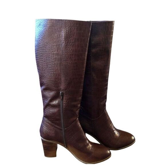 BC Footwear Make An Impact Vegan Croc-Embossed Stacked Heel Knee-High Boots 10M - Picture 6 of 16